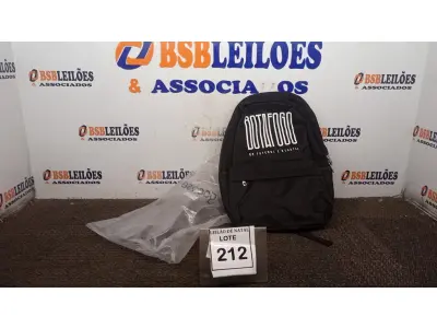 LOTE 212 - 01 MOCHILA BOTAFOGO REGATAS NA COR PRETA MARCA GOCASE. (NO ESTADO) ATENÇÃO! FAZER A VISITAÇÃO ANTES DE ARREMATAR, NÃO SABEMOS SE FUNCIONA, LEILÃO NÃO TEM GARANTIA E NEM DEVOLUÇÃO, SUJEITO A POSSÍVEIS AVARIAS VISÍVEIS/OCULTAS E/OU AUSÊNCIA DE COMPONENTES.
