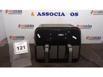 LOTE 121 - 01 AIR FRYER COM 02 FRITADEIRAS 8L MARCA MONDIAL. (NO ESTADO) ATENÇÃO! FAZER A VISITAÇÃO ANTES DE ARREMATAR, NÃO SABEMOS SE FUNCIONA, LEILÃO NÃO TEM GARANTIA E NEM DEVOLUÇÃO, SUJEITO A POSSÍVEIS AVARIAS VISÍVEIS/OCULTAS E/OU AUSÊNCIA DE COMPONENTES.