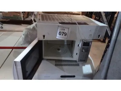 LOTE 079 - 02 DEPURADORES DE AR E 01 MICRO-ONDAS. (NO ESTADO) ATENÇÃO! FAZER A VISITAÇÃO ANTES DE ARREMATAR, NÃO SABEMOS SE FUNCIONA, LEILÃO NÃO TEM GARANTIA E NEM DEVOLUÇÃO, SUJEITO A POSSÍVEIS AVARIAS VISÍVEIS/OCULTAS E/OU AUSÊNCIA DE COMPONENTES.