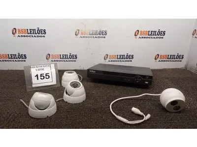 LOTE 155 - 01 DVR MARCA INTELBRAS MODELO VD 3016 E 04CAMERAS DE MONITORAMENTO. (NO ESTADO) ATENÇÃO! FAZER A VISITAÇÃO ANTES DE ARREMATAR, NÃO SABEMOS SE FUNCIONA, LEILÃO NÃO TEM GARANTIA E NEM DEVOLUÇÃO, SUJEITO A POSSÍVEIS AVARIAS VISÍVEIS/OCULTAS E/OU AUSÊNCIA DE COMPONENTES.