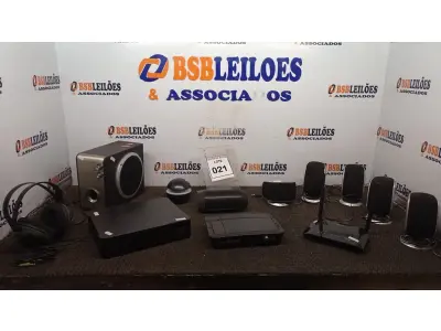 LOTE 021 - 02 MODENS, 01 RECEPTOR DE SINAL DIGITAL, 01 HEADPHONE E VÁRIAS CAIXAS DE SOM PARA PC. (NO ESTADO) ATENÇÃO! FAZER A VISITAÇÃO ANTES DE ARREMATAR, NÃO SABEMOS SE FUNCIONA, LEILÃO NÃO TEM GARANTIA E NEM DEVOLUÇÃO, SUJEITO A POSSÍVEIS AVARIAS VISÍVEIS/OCULTAS E/OU AUSÊNCIA DE COMPONENTES.