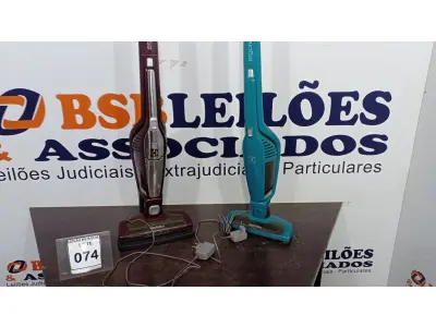 LOTE 074 - 02 ASPIRADORES DE PÓ MARCA ELECTROLUX. (NO ESTADO) ATENÇÃO! FAZER A VISITAÇÃO ANTES DE ARREMATAR, NÃO SABEMOS SE FUNCIONA, LEILÃO NÃO TEM GARANTIA E NEM DEVOLUÇÃO, SUJEITO A POSSÍVEIS AVARIAS VISÍVEIS/OCULTAS E/OU AUSÊNCIA DE COMPONENTES.