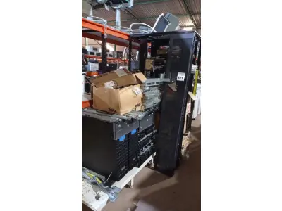 LOTE 421 - 01 RACK SERVIDOR DESMONTADO MARCA DELL E GRANDE QUANTIDADE DE TECLADO. (NO ESTADO) ATENÇÃO! FAZER A VISITAÇÃO ANTES DE ARREMATAR, NÃO SABEMOS SE FUNCIONA, LEILÃO NÃO TEM GARANTIA E NEM DEVOLUÇÃO, SUJEITO A POSSÍVEIS AVARIAS VISÍVEIS/OCULTAS E/OU AUSÊNCIA DE COMPONENTES.