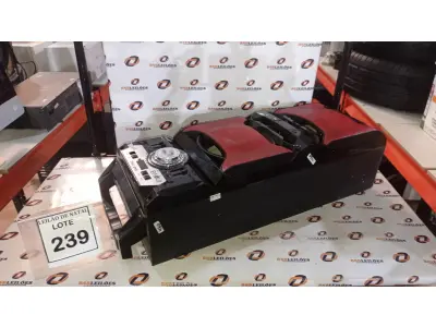 LOTE 239 - 01 CAIXA DE SOM MARCA INOVA. (NO ESTADO) ATENÇÃO! FAZER A VISITAÇÃO ANTES DE ARREMATAR, NÃO SABEMOS SE FUNCIONA, LEILÃO NÃO TEM GARANTIA E NEM DEVOLUÇÃO, SUJEITO A POSSÍVEIS AVARIAS VISÍVEIS/OCULTAS E/OU AUSÊNCIA DE COMPONENTES.