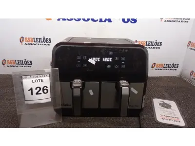 LOTE 126 - 01 AIR FRYER COM 02 FRITADEIRAS 8L MARCA MONDIAL. (NO ESTADO) ATENÇÃO! FAZER A VISITAÇÃO ANTES DE ARREMATAR, NÃO SABEMOS SE FUNCIONA, LEILÃO NÃO TEM GARANTIA E NEM DEVOLUÇÃO, SUJEITO A POSSÍVEIS AVARIAS VISÍVEIS/OCULTAS E/OU AUSÊNCIA DE COMPONENTES.
