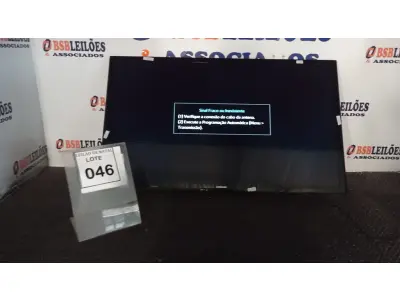 LOTE 046 - 01 TV LCD 32’’ MARCA SAMSUNG. (NO ESTADO) ATENÇÃO! FAZER A VISITAÇÃO ANTES DE ARREMATAR, NÃO SABEMOS SE FUNCIONA, LEILÃO NÃO TEM GARANTIA E NEM DEVOLUÇÃO, SUJEITO A POSSÍVEIS AVARIAS VISÍVEIS/OCULTAS E/OU AUSÊNCIA DE COMPONENTES.