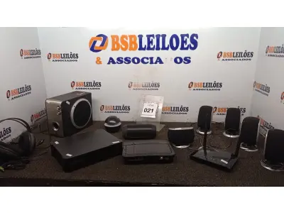 LOTE 021 - 02 MODENS, 01 RECEPTOR DE SINAL DIGITAL, 01 HEADPHONE E VÁRIAS CAIXAS DE SOM PARA PC. (NO ESTADO) ATENÇÃO! FAZER A VISITAÇÃO ANTES DE ARREMATAR, NÃO SABEMOS SE FUNCIONA, LEILÃO NÃO TEM GARANTIA E NEM DEVOLUÇÃO, SUJEITO A POSSÍVEIS AVARIAS VISÍVEIS/OCULTAS E/OU AUSÊNCIA DE COMPONENTES.