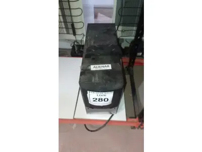 LOTE 280 - 01 NOBREAK MARCA SMS. (NO ESTADO) ATENÇÃO! FAZER A VISITAÇÃO ANTES DE ARREMATAR, NÃO SABEMOS SE FUNCIONA, LEILÃO NÃO TEM GARANTIA E NEM DEVOLUÇÃO, SUJEITO A POSSÍVEIS AVARIAS VISÍVEIS/OCULTAS E/OU AUSÊNCIA DE COMPONENTES.