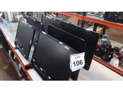 LOTE 106 - 06 MONITORES POSITIVO. (NO ESTADO) ATENÇÃO! FAZER A VISITAÇÃO ANTES DE ARREMATAR, NÃO SABEMOS SE FUNCIONA, LEILÃO NÃO TEM GARANTIA E NEM DEVOLUÇÃO, SUJEITO A POSSÍVEIS AVARIAS VISÍVEIS/OCULTAS E/OU AUSÊNCIA DE COMPONENTES.