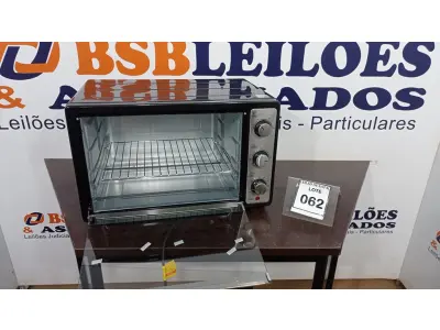 LOTE 062 - 01 FORNO ELÉTRICO 52L MARCA MONDIAL. (NO ESTADO) ATENÇÃO! FAZER A VISITAÇÃO ANTES DE ARREMATAR, NÃO SABEMOS SE FUNCIONA, LEILÃO NÃO TEM GARANTIA E NEM DEVOLUÇÃO, SUJEITO A POSSÍVEIS AVARIAS VISÍVEIS/OCULTAS E/OU AUSÊNCIA DE COMPONENTES.