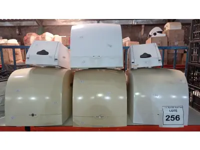 LOTE 256 - 01 LOTE COM VÁRIOS DISPENSES. (NO ESTADO) ATENÇÃO! FAZER A VISITAÇÃO ANTES DE ARREMATAR, NÃO SABEMOS SE FUNCIONA, LEILÃO NÃO TEM GARANTIA E NEM DEVOLUÇÃO, SUJEITO A POSSÍVEIS AVARIAS VISÍVEIS/OCULTAS E/OU AUSÊNCIA DE COMPONENTES.