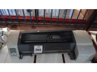 LOTE 265 - 01 PLOTTER DE MESA MODELO DESIGNJET 111 MARCA HP. (NO ESTADO) ATENÇÃO! FAZER A VISITAÇÃO ANTES DE ARREMATAR, NÃO SABEMOS SE FUNCIONA, LEILÃO NÃO TEM GARANTIA E NEM DEVOLUÇÃO, SUJEITO A POSSÍVEIS AVARIAS VISÍVEIS/OCULTAS E/OU AUSÊNCIA DE COMPONENTES.