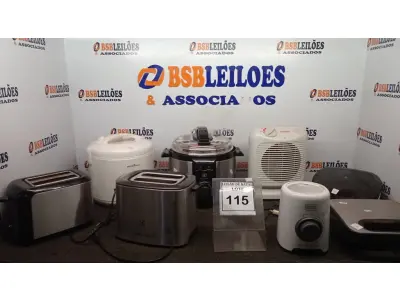 LOTE 115 - 02 SANDUICHEIRAS, 01 PANELA ELÉTRICA, 02 TORRADEIRAS, 01 AQUECEDOR, 01 PANELA DE PRESSÃO ELÉTRICA E 01 BASE DE LIQUIDIFICADOR. (NO ESTADO) ATENÇÃO! FAZER A VISITAÇÃO ANTES DE ARREMATAR, NÃO SABEMOS SE FUNCIONA, LEILÃO NÃO TEM GARANTIA E NEM DEVOLUÇÃO, SUJEITO A POSSÍVEIS AVARIAS VISÍVEIS/OCULTAS E/OU AUSÊNCIA DE COMPONENTES.