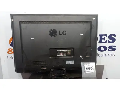 LOTE 096 - 01 TV LG 42”. (NO ESTADO) ATENÇÃO! FAZER A VISITAÇÃO ANTES DE ARREMATAR, NÃO SABEMOS SE FUNCIONA, LEILÃO NÃO TEM GARANTIA E NEM DEVOLUÇÃO, SUJEITO A POSSÍVEIS AVARIAS VISÍVEIS/OCULTAS E/OU AUSÊNCIA DE COMPONENTES.