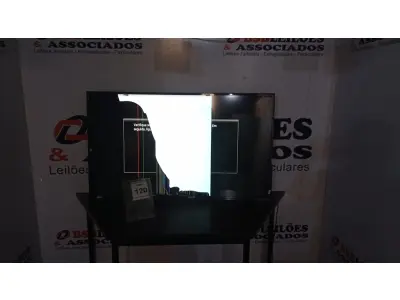 LOTE 120 - 01 TV LCD 50’’ MARCA SAMSUNG. (NO ESTADO) ATENÇÃO! FAZER A VISITAÇÃO ANTES DE ARREMATAR, NÃO SABEMOS SE FUNCIONA, LEILÃO NÃO TEM GARANTIA E NEM DEVOLUÇÃO, SUJEITO A POSSÍVEIS AVARIAS VISÍVEIS/OCULTAS E/OU AUSÊNCIA DE COMPONENTES.