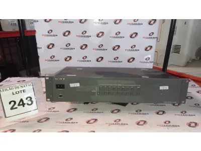 LOTE 243 - 01 MATRIX SWITCHER MODELO PVS-820S MARCA SONY. (NO ESTADO) ATENÇÃO! FAZER A VISITAÇÃO ANTES DE ARREMATAR, NÃO SABEMOS SE FUNCIONA, LEILÃO NÃO TEM GARANTIA E NEM DEVOLUÇÃO, SUJEITO A POSSÍVEIS AVARIAS VISÍVEIS/OCULTAS E/OU AUSÊNCIA DE COMPONENTES.