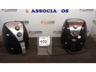 LOTE 022 - 02 AIR FRYERS. (NO ESTADO) ATENÇÃO! FAZER A VISITAÇÃO ANTES DE ARREMATAR, NÃO SABEMOS SE FUNCIONA, LEILÃO NÃO TEM GARANTIA E NEM DEVOLUÇÃO, SUJEITO A POSSÍVEIS AVARIAS VISÍVEIS/OCULTAS E/OU AUSÊNCIA DE COMPONENTES.