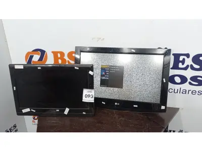 LOTE 093 - 01 TV LG 32”220 VOLTS E 01 TV ISIGNIA 26” 110VOLTS. (NO ESTADO) ATENÇÃO! FAZER A VISITAÇÃO ANTES DE ARREMATAR, NÃO SABEMOS SE FUNCIONA, LEILÃO NÃO TEM GARANTIA E NEM DEVOLUÇÃO, SUJEITO A POSSÍVEIS AVARIAS VISÍVEIS/OCULTAS E/OU AUSÊNCIA DE COMPONENTES.