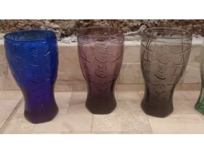 LOTE 061 - 01 COLEÇAO DE COPOS COCA-COLA - MC DONALDS - COPA DO MUNDO LOTE COM 6 COPOS. (NO ESTADO) ATENÇÃO! FAZER A VISITAÇÃO ANTES DE ARREMATAR, NÃO SABEMOS SE FUNCIONA, LEILÃO NÃO TEM GARANTIA E NEM DEVOLUÇÃO, SUJEITO A POSSÍVEIS AVARIAS VISÍVEIS/OCULTAS E/OU AUSÊNCIA DE COMPONENTES.