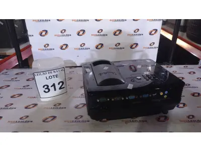 LOTE 312 - 01 PROJETOR MARCA BENQ. (NO ESTADO) ATENÇÃO! FAZER A VISITAÇÃO ANTES DE ARREMATAR, NÃO SABEMOS SE FUNCIONA, LEILÃO NÃO TEM GARANTIA E NEM DEVOLUÇÃO, SUJEITO A POSSÍVEIS AVARIAS VISÍVEIS/OCULTAS E/OU AUSÊNCIA DE COMPONENTES.