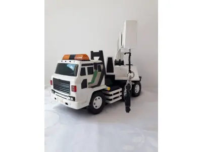 LOTE 083 - 01 ANTIGO CAMINHÃO GUINCHO SÉRIE OS POSSANTES ESTRELA ANOS 80 USADO OS POSSANTES. (NO ESTADO) ATENÇÃO! FAZER A VISITAÇÃO ANTES DE ARREMATAR, NÃO SABEMOS SE FUNCIONA, LEILÃO NÃO TEM GARANTIA E NEM DEVOLUÇÃO, SUJEITO A POSSÍVEIS AVARIAS VISÍVEIS/OCULTAS E/OU AUSÊNCIA DE COMPONENTES.