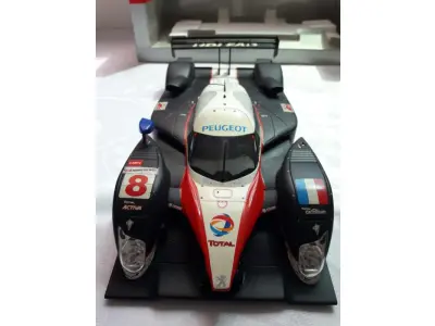 LOTE 097 - 01 RARA MINICHAMPS 1/18 ESCALA 150 081207 - PEUGEOT 908 HDI FAP LE MANS. (NO ESTADO) ATENÇÃO! FAZER A VISITAÇÃO ANTES DE ARREMATAR, NÃO SABEMOS SE FUNCIONA, LEILÃO NÃO TEM GARANTIA E NEM DEVOLUÇÃO, SUJEITO A POSSÍVEIS AVARIAS VISÍVEIS/OCULTAS E/OU AUSÊNCIA DE COMPONENTES.