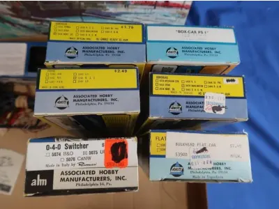 LOTE 081 - 01 RARO CONJUNTO DE TREM ANTIGO AHM 59341 HI IRON SPECIAL B&O ITEM COMPRADO EM GAREGEN DE ANTIGUIDADES NOS EUA. . (NO ESTADO) ATENÇÃO! FAZER A VISITAÇÃO ANTES DE ARREMATAR, NÃO SABEMOS SE FUNCIONA, LEILÃO NÃO TEM GARANTIA E NEM DEVOLUÇÃO, SUJEITO A POSSÍVEIS AVARIAS VISÍVEIS/OCULTAS E/OU AUSÊNCIA DE COMPONENTES.