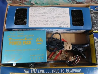 LOTE 081 - 01 RARO CONJUNTO DE TREM ANTIGO AHM 59341 HI IRON SPECIAL B&O ITEM COMPRADO EM GAREGEN DE ANTIGUIDADES NOS EUA. . (NO ESTADO) ATENÇÃO! FAZER A VISITAÇÃO ANTES DE ARREMATAR, NÃO SABEMOS SE FUNCIONA, LEILÃO NÃO TEM GARANTIA E NEM DEVOLUÇÃO, SUJEITO A POSSÍVEIS AVARIAS VISÍVEIS/OCULTAS E/OU AUSÊNCIA DE COMPONENTES.