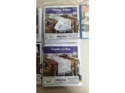 01 LOTE COM CAMINHO DE MESA 5 UNIDADES NOVOS SEM USO.  (NO ESTADO) ATENÇÃO! FAZER A VISITAÇÃO ANTES DE ARREMATAR, NÃO SABEMOS SE FUNCIONA, LEILÃO NÃO TEM GARANTIA E NEM DEVOLUÇÃO, SUJEITO A POSSÍVEIS AVARIAS VISÍVEIS/OCULTAS E/OU AUSÊNCIA DE COMPONENTES.