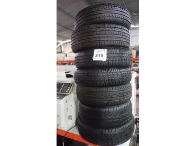 LOTE 315 - 07 PNEUS REMOLD MEDIDAS DIVERSAS. (NO ESTADO) ATENÇÃO! FAZER A VISITAÇÃO ANTES DE ARREMATAR, NÃO SABEMOS SE FUNCIONA, LEILÃO NÃO TEM GARANTIA E NEM DEVOLUÇÃO, SUJEITO A POSSÍVEIS AVARIAS VISÍVEIS/OCULTAS E/OU AUSÊNCIA DE COMPONENTES.