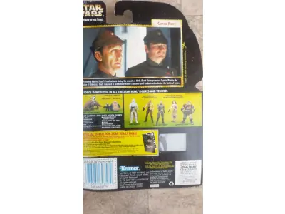 LOTE 101 - 01 STAR WARS CAPTAIN PIETT FREEZE FRAME POTF NOVO LACRADO INTEM DE COLECIONADOR COMPRADO EM GARAGENS DE ANTIGUIDADES NOS EUA. (NO ESTADO) ATENÇÃO! FAZER A VISITAÇÃO ANTES DE ARREMATAR, NÃO SABEMOS SE FUNCIONA, LEILÃO NÃO TEM GARANTIA E NEM DEVOLUÇÃO, SUJEITO A POSSÍVEIS AVARIAS VISÍVEIS/OCULTAS E/OU AUSÊNCIA DE COMPONENTES.