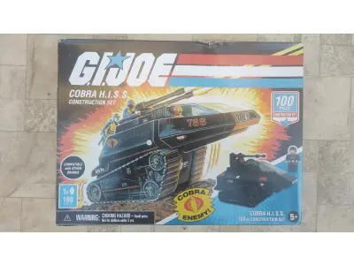 GI JOE. COMANDOS EM AÇÃO NOVO LACRADO COMPRADO EM LOJAS DOS EUA ORIGINAL. (NO ESTADO) ATENÇÃO! FAZER A VISITAÇÃO ANTES DE ARREMATAR, NÃO SABEMOS SE FUNCIONA, LEILÃO NÃO TEM GARANTIA E NEM DEVOLUÇÃO, SUJEITO A POSSÍVEIS AVARIAS VISÍVEIS/OCULTAS E/OU AUSÊNCIA DE COMPONENTES.