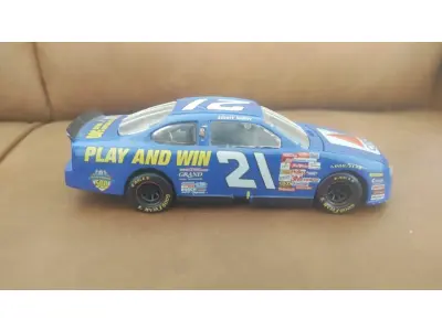 LOTE 200 - 01 ELLIOTT SADLER 21 CITGO FORD TAURUS AZUL 1:32 MODELO DIE-CAST IMAGEM DE CORRIDA,COMPRADAS EM LOJAS DE ANTIGUIDADES DOS EUA.