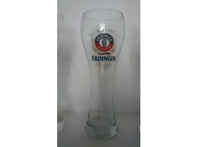 LOTE 012 - 03 COPOS\TAÇA DE CERVEJA ALEMÃ ERDINGER. (NO ESTADO) ATENÇÃO! FAZER A VISITAÇÃO ANTES DE ARREMATAR, NÃO SABEMOS SE FUNCIONA, LEILÃO NÃO TEM GARANTIA E NEM DEVOLUÇÃO, SUJEITO A POSSÍVEIS AVARIAS VISÍVEIS/OCULTAS E/OU AUSÊNCIA DE COMPONENTES.