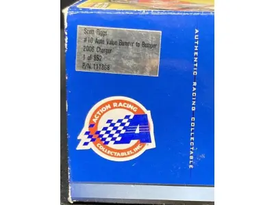 LOTE 123 - 01 RARA MINIATURA EM METAL DIECAST NASCAR SCOTT RIGGS SUPER CONSERVADA PARECE NOVA, ITEM COMPRADO EM GAREGEM DE ANTIGUIDADES NOS EUA. ITEM DE COLEÇAO. (NO ESTADO) ATENÇÃO! FAZER A VISITAÇÃO ANTES DE ARREMATAR, NÃO SABEMOS SE FUNCIONA, LEILÃO NÃO TEM GARANTIA E NEM DEVOLUÇÃO, SUJEITO A POSSÍVEIS AVARIAS VISÍVEIS/OCULTAS E/OU AUSÊNCIA DE COMPONENTES.