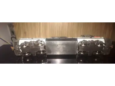 LOTE 146 - 01 RARA LOCOMOTIVA A DIESEL ATHEARN HO SCALE CANADIAN NATIONAL CN #5012 COM 20 CM DE CUMPRIMENTO, ITEM COMPRADO EM GARAGENS DE ANTIGUIDADES NOS EUA. (NO ESTADO) ATENÇÃO! FAZER A VISITAÇÃO ANTES DE ARREMATAR, NÃO SABEMOS SE FUNCIONA, LEILÃO NÃO TEM GARANTIA E NEM DEVOLUÇÃO, SUJEITO A POSSÍVEIS AVARIAS VISÍVEIS/OCULTAS E/OU AUSÊNCIA DE COMPONENTES.