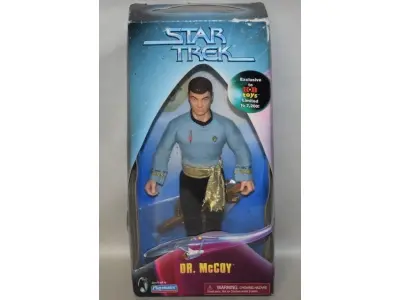 01 RARO STAR TREK DR LEONARD MCCOY KB TOYS EXCLUSIVE 1998 EDITION NOVO LACARDO NA CAIXA ITEM COMPRADO E GARAGENS DE ANTIGUIDADES NOS EUA. (NO ESTADO) ATENÇÃO! FAZER A VISITAÇÃO ANTES DE ARREMATAR, NÃO SABEMOS SE FUNCIONA, LEILÃO NÃO TEM GARANTIA E NEM DEVOLUÇÃO, SUJEITO A POSSÍVEIS AVARIAS VISÍVEIS/OCULTAS E/OU AUSÊNCIA DE COMPONENTES.
