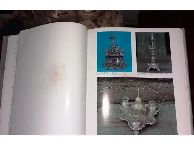 LOTE 356 - 01 LIVRO RARO A ARTE DA PRATA NO BRASIL. (NO ESTADO) ATENÇÃO! FAZER A VISITAÇÃO ANTES DE ARREMATAR, NÃO SABEMOS SE FUNCIONA, LEILÃO NÃO TEM GARANTIA E NEM DEVOLUÇÃO, SUJEITO A POSSÍVEIS AVARIAS VISÍVEIS/OCULTAS E/OU AUSÊNCIA DE COMPONENTES.