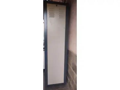 LOTE 396 - 01 RACK PARA SERVIDOR COM 2,08 DE ALTURA. (NO ESTADO) ATENÇÃO! FAZER A VISITAÇÃO ANTES DE ARREMATAR, NÃO SABEMOS SE FUNCIONA, LEILÃO NÃO TEM GARANTIA E NEM DEVOLUÇÃO, SUJEITO A POSSÍVEIS AVARIAS VISÍVEIS/OCULTAS E/OU AUSÊNCIA DE COMPONENTES.