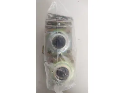 LOTE 400 - 01 CAIXA COM 20 TAMPAS MANCAL TUBELESS MACHO CARRETAS COM FREIO TUBELESS NOVOS SEM USO