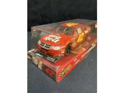 01 RARA MINIATURA NASCAR 1:24 STOCK CAR #42 JUAN PABLO MONTOYA ( EMBALAGEM ORIGINAL/FECHADA), COMPRADO EM GARAGENS DE ANTIGUIDADES NOS EUA. (NO ESTADO) ATENÇÃO! FAZER A VISITAÇÃO ANTES DE ARREMATAR, NÃO SABEMOS SE FUNCIONA, LEILÃO NÃO TEM GARANTIA E NEM DEVOLUÇÃO, SUJEITO A POSSÍVEIS AVARIAS VISÍVEIS/OCULTAS E/OU AUSÊNCIA DE COMPONENTES.