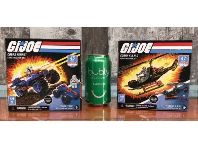 01 LOTE COM DOIS GI JOE COBRA COBRA FANG COM 47 PEÇAS DA HASBRO. GIJOE CONSTRUCTION SET - COBRA FERRET NOVOS NA CAIXA SEM USO, ITEM COMPRADO EM GAREGEM DE ANTIGUIDADES NOS EUA. ITEM DE COLEÇÃO. (NO ESTADO) ATENÇÃO! FAZER A VISITAÇÃO ANTES DE ARREMATAR, NÃO SABEMOS SE FUNCIONA, LEILÃO NÃO TEM GARANTIA E NEM DEVOLUÇÃO, SUJEITO A POSSÍVEIS AVARIAS VISÍVEIS/OCULTAS E/OU AUSÊNCIA DE COMPONENTES.