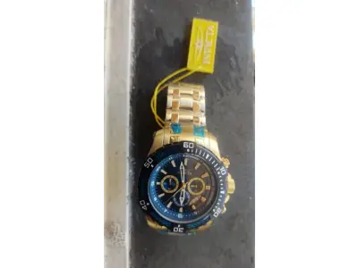 01 RELÓGIO INVICTA 24856 PRO DIVER ORIGINAL NOVO COMPLETO. (NO ESTADO) ATENÇÃO! FAZER A VISITAÇÃO ANTES DE ARREMATAR, NÃO SABEMOS SE FUNCIONA, LEILÃO NÃO TEM GARANTIA E NEM DEVOLUÇÃO, SUJEITO A POSSÍVEIS AVARIAS VISÍVEIS/OCULTAS E/OU AUSÊNCIA DE COMPONENTES.