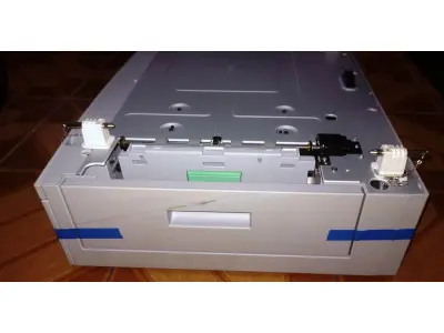 01 GAVETA ADICIONAL SAMSUNG SCX 6555 ALIMENTADOR BANDEJA NOVA. (NO ESTADO) ATENÇÃO! FAZER A VISITAÇÃO ANTES DE ARREMATAR, NÃO SABEMOS SE FUNCIONA, LEILÃO NÃO TEM GARANTIA E NEM DEVOLUÇÃO, SUJEITO A POSSÍVEIS AVARIAS VISÍVEIS/OCULTAS E/OU AUSÊNCIA DE COMPONENTES.