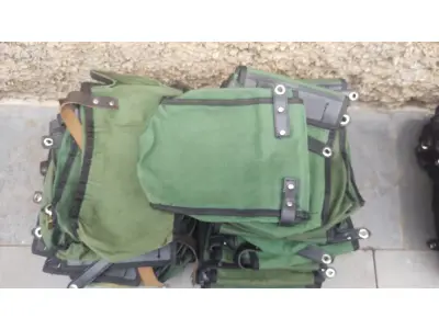 LOTE 389 - 01 LOTE COM 200 MALOTES PEQUENOS EM OTIMO ESTADO DE CONSERVAÇAO. (NO ESTADO) ATENÇÃO! FAZER A VISITAÇÃO ANTES DE ARREMATAR, NÃO SABEMOS SE FUNCIONA, LEILÃO NÃO TEM GARANTIA E NEM DEVOLUÇÃO, SUJEITO A POSSÍVEIS AVARIAS VISÍVEIS/OCULTAS E/OU AUSÊNCIA DE COMPONENTES.