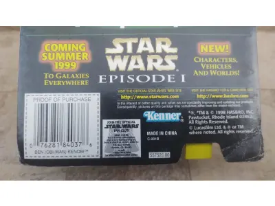 LOTE 121 - 01 STAR WARS OBI-WAN KENOBI FIGURINE NOVA LRACADARA NA CAIXA COMPRADO EM GARAGEM DE ANTIGUIDADES NOS EUA. (NO ESTADO) ATENÇÃO! FAZER A VISITAÇÃO ANTES DE ARREMATAR, NÃO SABEMOS SE FUNCIONA, LEILÃO NÃO TEM GARANTIA E NEM DEVOLUÇÃO, SUJEITO A POSSÍVEIS AVARIAS VISÍVEIS/OCULTAS E/OU AUSÊNCIA DE COMPONENTES.
