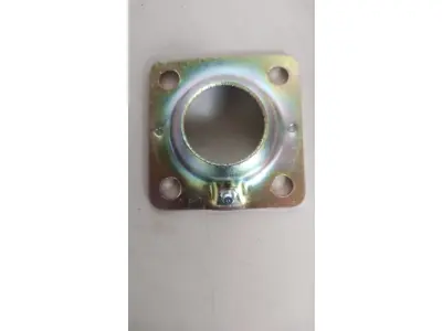 LOTE 400 - 01 CAIXA COM 20 TAMPAS MANCAL TUBELESS MACHO CARRETAS COM FREIO TUBELESS NOVOS SEM USO