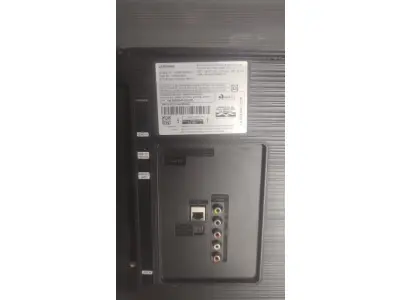 LOTE 354 - 01 TV SAMSUNG PRECISA TROCAR TELA FUNCIONA TUDO MAS PRECISA TROCAR. (NO ESTADO) ATENÇÃO! FAZER A VISITAÇÃO ANTES DE ARREMATAR, NÃO SABEMOS SE FUNCIONA, LEILÃO NÃO TEM GARANTIA E NEM DEVOLUÇÃO, SUJEITO A POSSÍVEIS AVARIAS VISÍVEIS/OCULTAS E/OU AUSÊNCIA DE COMPONENTES.