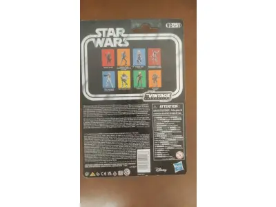 LOTE 140 - 01  COLEÇÃO STAR WARS VINTAGE DIN DJARIN (MORAK) FIGURA VC251 HASBRO NOVO LACARADO NUCNA USADO COMPRADA EM GARAGEM DE ANTIGUIDADES NOS EUA. (NO ESTADO) ATENÇÃO! FAZER A VISITAÇÃO ANTES DE ARREMATAR, NÃO SABEMOS SE FUNCIONA, LEILÃO NÃO TEM GARANTIA E NEM DEVOLUÇÃO, SUJEITO A POSSÍVEIS AVARIAS VISÍVEIS/OCULTAS E/OU AUSÊNCIA DE COMPONENTES.