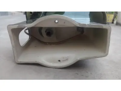 LOTE 516 - 01 BIDÊ PORCELANA ANTIGO VERDE ESCURO MESCLADO VERDE-ESCURO COMPLETO. (NO ESTADO) ATENÇÃO! FAZER A VISITAÇÃO ANTES DE ARREMATAR, NÃO SABEMOS SE FUNCIONA, LEILÃO NÃO TEM GARANTIA E NEM DEVOLUÇÃO, SUJEITO A POSSÍVEIS AVARIAS VISÍVEIS/OCULTAS E/OU AUSÊNCIA DE COMPONENTES.